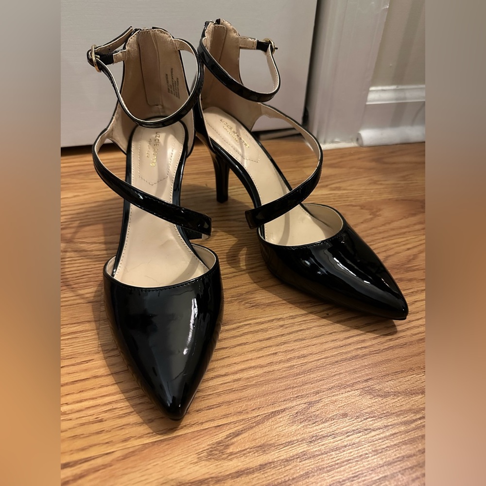 Black Liz Claiborne heels